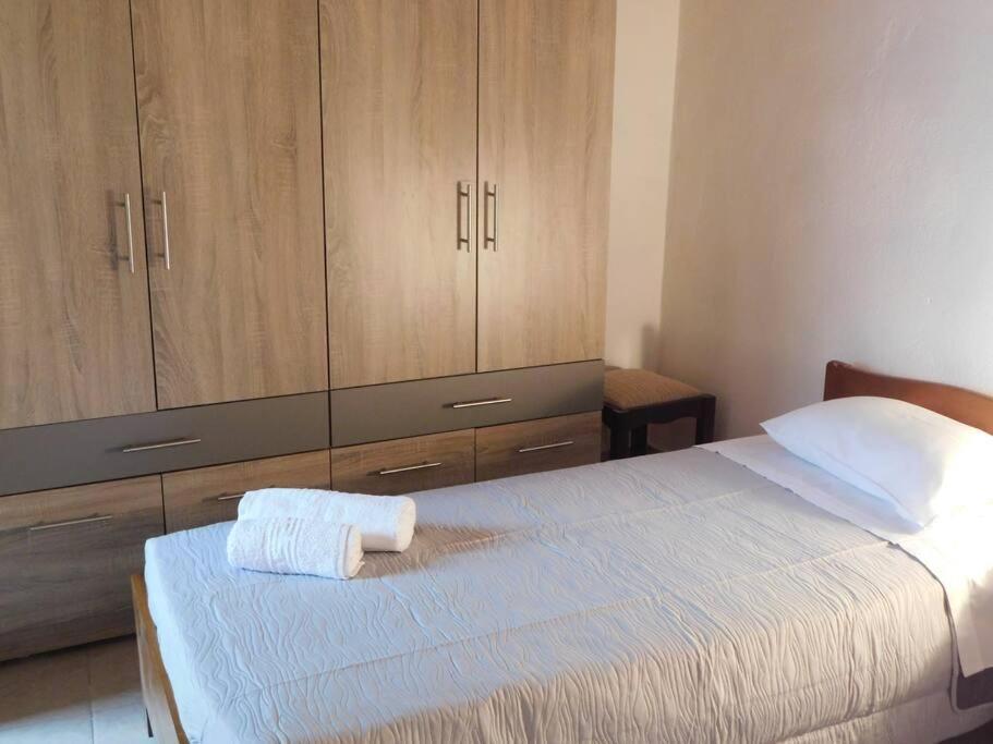 Orne Magical Retreat Villa Luaran gambar