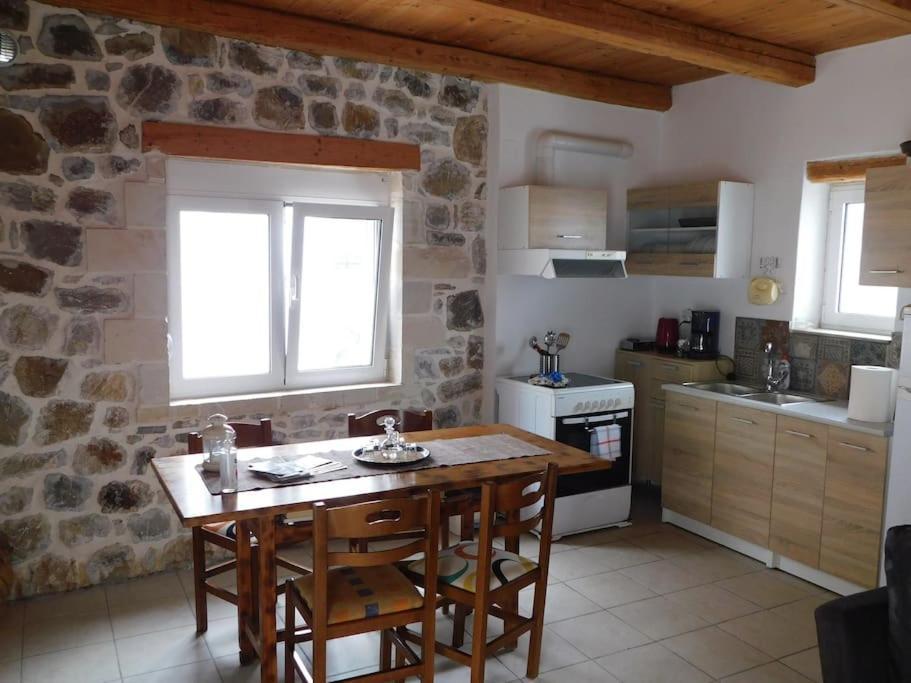 Orne Magical Retreat Villa Luaran gambar